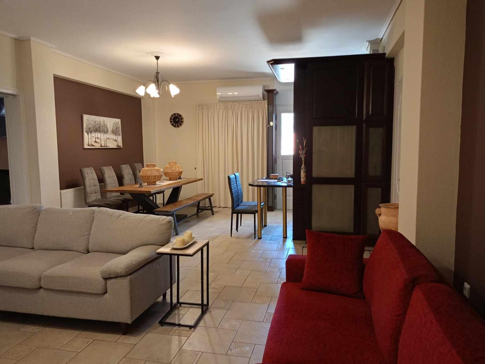 Comfortable Apartment In Kiato Extérieur photo