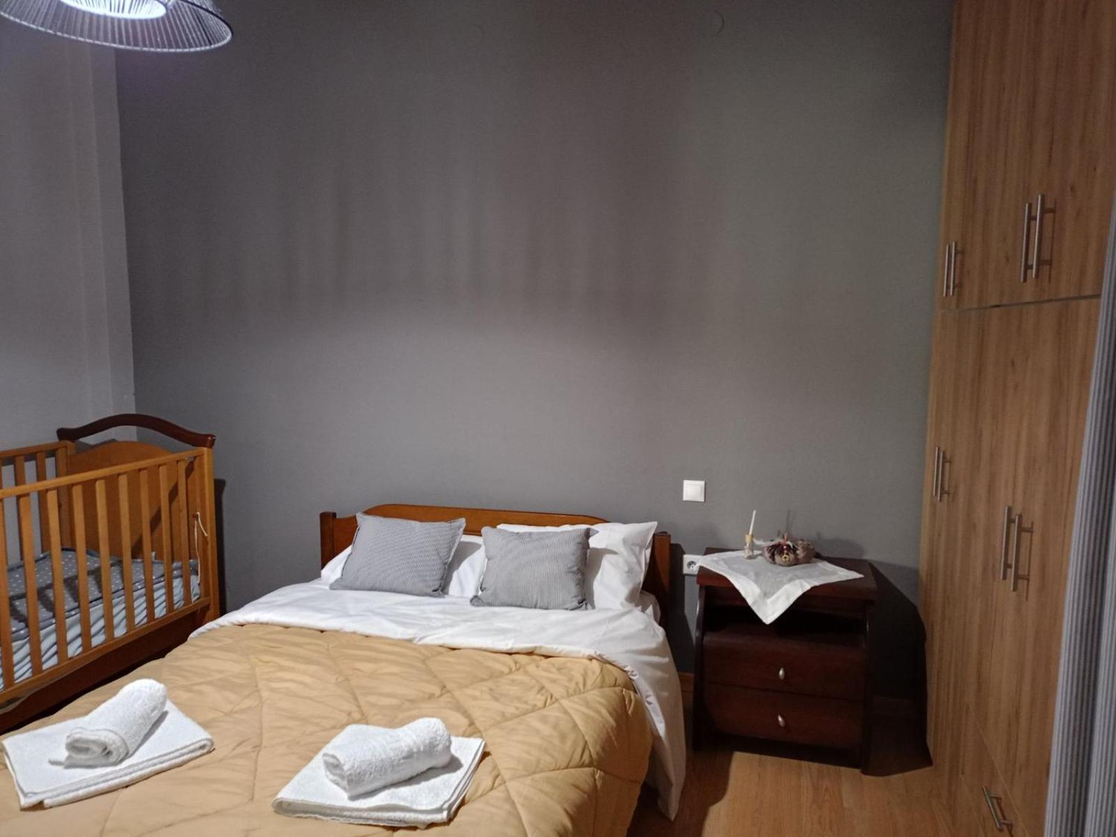 Comfortable Apartment In Kiato Extérieur photo